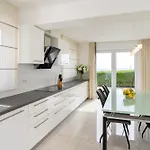 Apartament Spacious Modern One Bedroom With Garden & Seaview Rab Town