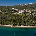 Apartament Spacious Modern One Bedroom With Garden & Seaview *