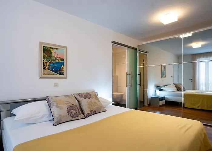 아파트 Spacious Modern One Bedroom With Garden & Seaview *